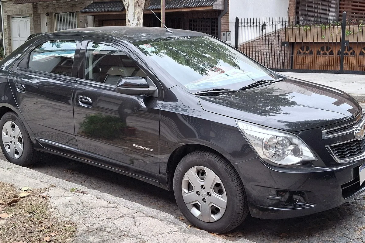 Chevrolet Cobalt, view_3